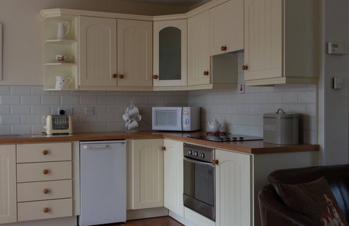 Fivemiletown Apartment | Blessingbourne Country Estate -Holly Courtyard Apartment