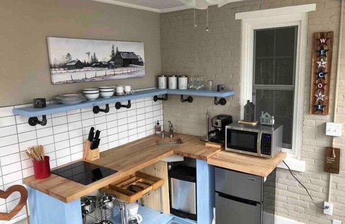 Lancaster Apartment | BLETCHER GARDEN LOFT - LANCASTER HISTORIC DISTRICT