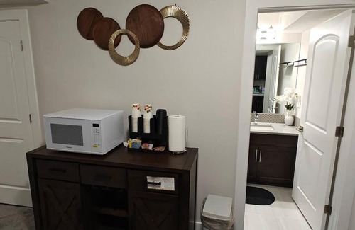 Airdrie Apartment | BlissfulAbode Basement Suite