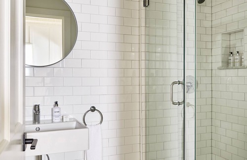 Block Island Hotel | Block Island Beach House