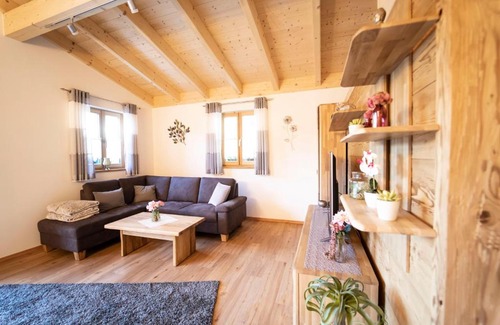 Waldkirchen House | Blockhaus am See