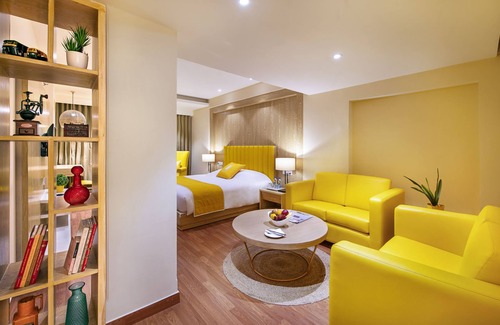 Ranjit Avenue Hotel | Bloom Boutique - Ranjit Avenue