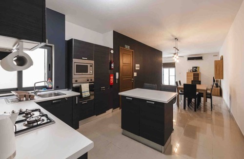 Msida Apartment | Blossom Bliss apartment