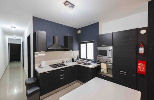 Msida Apartment | Blossom Bliss apartment