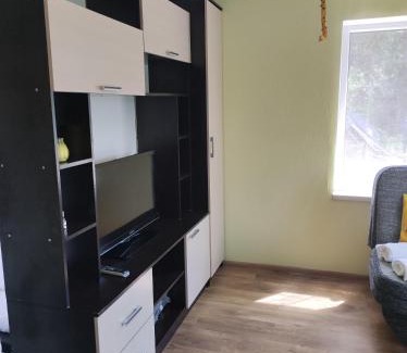 Latgale House | Bluci seksti