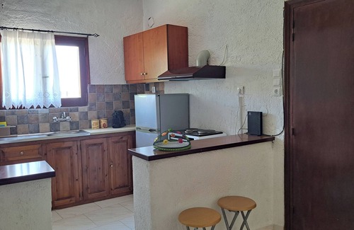 Alinda Cottage | Blue Acacia in Alinda Leros