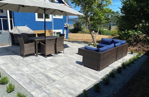 Campbell River House | Blue Anchor Starboard Suite
