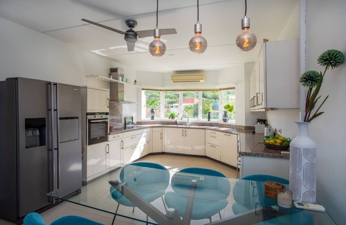 Sint Michiel Hotel | Blue Bay Beach Apartments