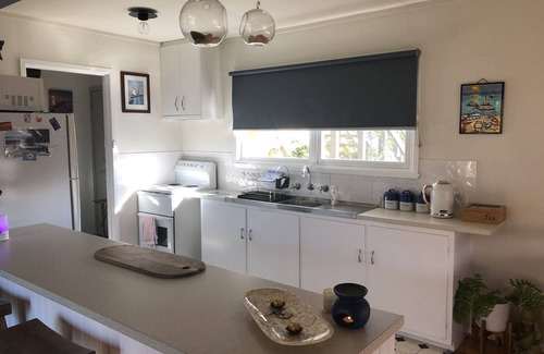 Apollo Bay House | Blue Bollard Pet friendly cottage Apollo Bay