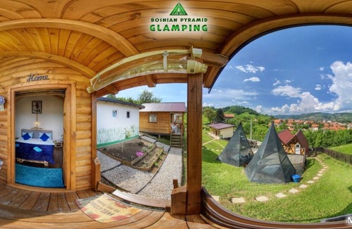 Visoko House | Blue bungalow Bosnian pyramid glamping