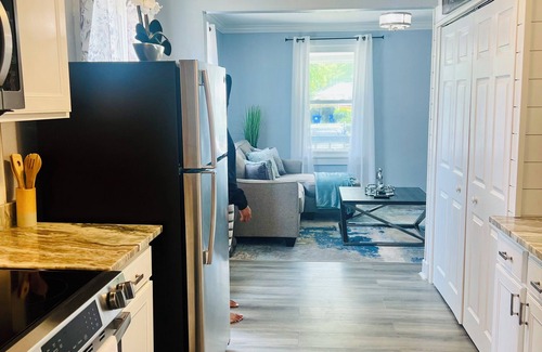North Charleston House | Blue Bungalow