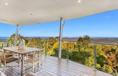 Mount Tamborine House | Blue Cat Retreat Tamborine Mountain