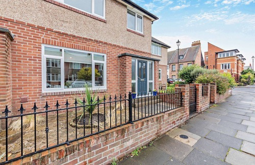 Tynemouth House | Blue Crab House - Tynemouth