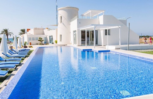 Geroskipou House | Blue Diamond Villa No.3 (Paphos 100 m from the beach)