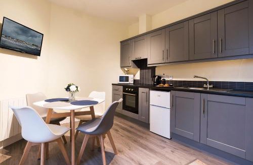 Newcastle Apartment | Blue Door Apartments