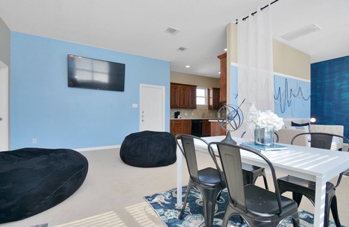 Pearland House | ★Blue Dreams★ - New Houston Area Paradise!