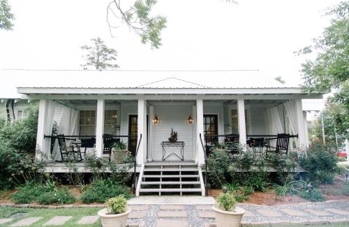 Mandeville Bed & Breakfast | Blue Heron B&B