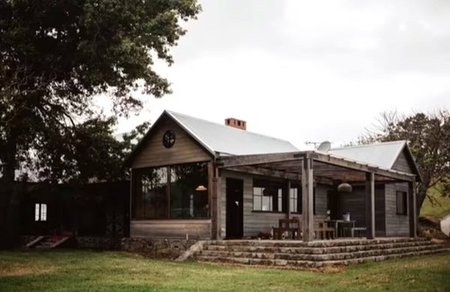 Tilba Tilba House | Blue Hills Luxury Farm Stay
