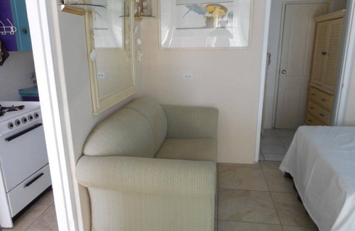Hamilton House | Blue Horizons Guest House - Room # 7