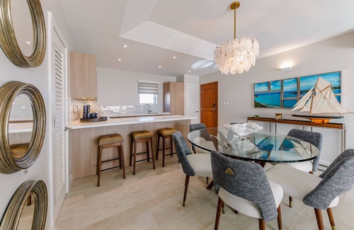 Calvigny Condo | Blue Lace - 2 Bed Luxury Suite with Ocean and Pool View