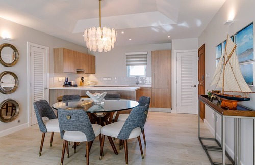 Calvigny Condo | Blue Lace - 2 Bed Luxury Suite with Ocean and Pool View