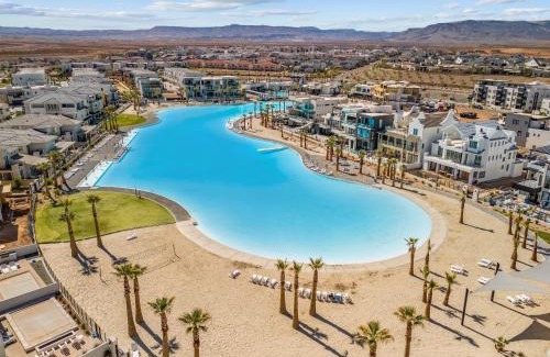 St. George Apartment | Blue Lagoon condo