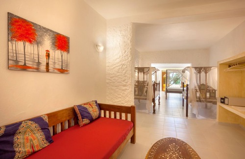 Diani Beach Hotel | Blue Marlin Beach Hotel