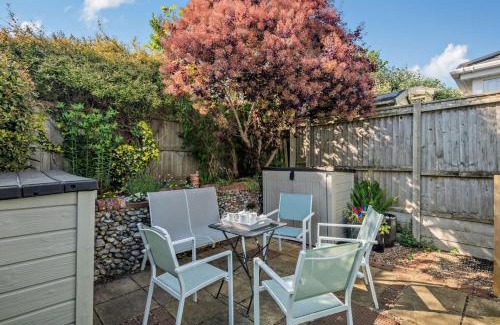 Kessingland House | Blue Moon Cottage
