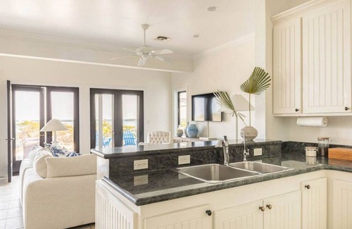 Exuma Villa | Blue Moon Villa at Fowl Cay