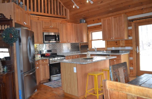 Linden Cabin | Blue Mountain Log Cabin