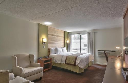 The Blue Mountains Hotel | Blue Mountain Resort Inn