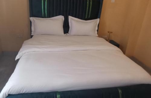 Ngara West Apartment | Blue-orchid House