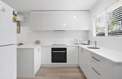 Blacks Beach Apartment | Blue Pacific Oasis