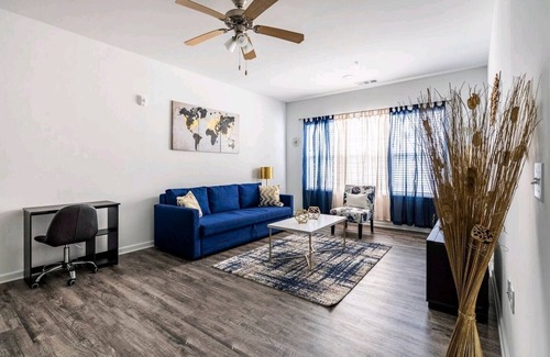 Doctors Inlet Apartment | Blue Royalty: Your Urban Oasis Near Navy Base, Mall and Town Center