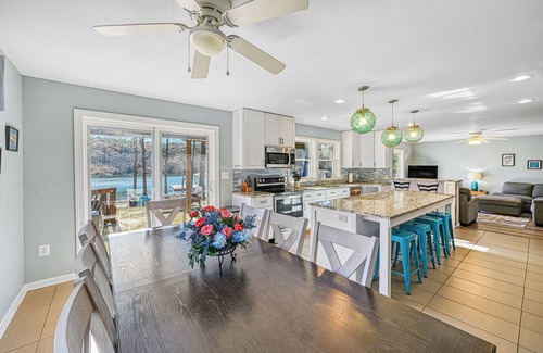 Mineral House | Blue Skies At Lake Anna, A Phenomenal Waterfront Retreat