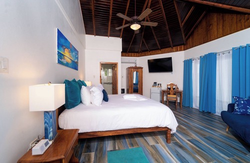 Negril Hotel | Blue Skies Beach Resort