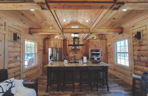 Frenchburg Cabin | Blue Sky Cabin Red River Gorge - Hot Tub Wi-Fi