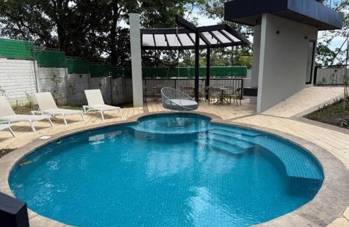 San Salvador Apartment | Blue Sky View Lift Blue Sky View Lift Escalon