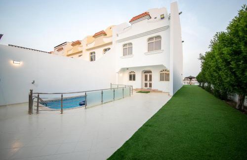 Durrat Al-Arous Ski Chalet | Blue Star Villa