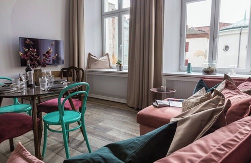 Stradom Apartment | Blue Suede apartment