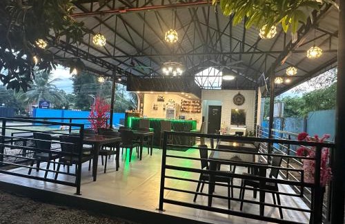 Dauis House | Blue Summer Suites & Restaurant
