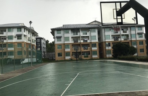 Penampang Condo | Blue theme homestay 蓝主题房 @ Bundusan Apartment