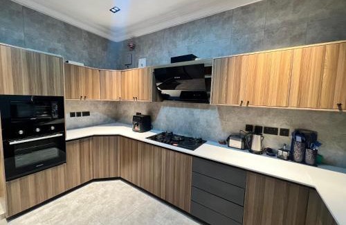 Wuse 2 Apartment | Blue velvet 3 bedroom