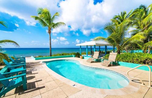 Old Man Bay House | Blue Vista Villa 5BR Sleeps 16