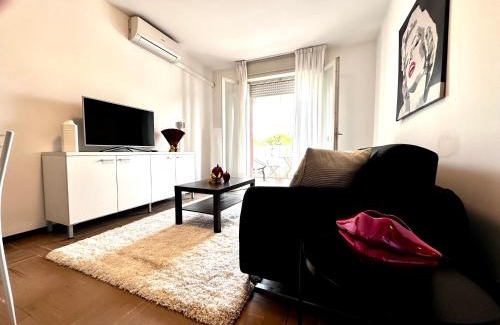 Lignano Sabbiadoro Apartment | Blue wave apartment by the sea