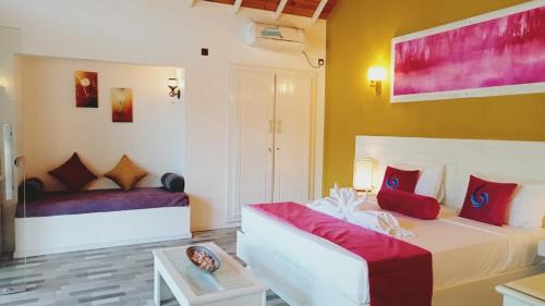 Kalpitiya Hotel | BLUE WAVES kite surfing beach resort