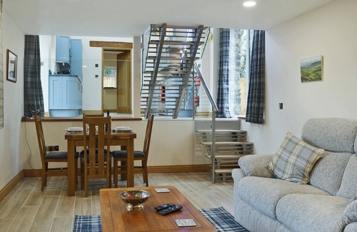 Graddon Cross Cottage | Bluebell Barn is a perfect hideaway for a week or long weekend.