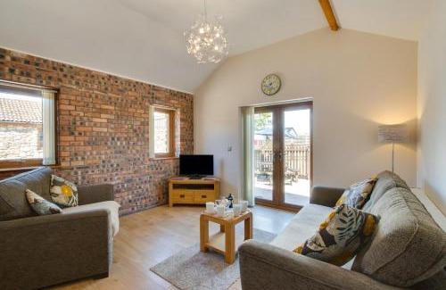 Llanrhidian Higher House | Bluebell Cottage