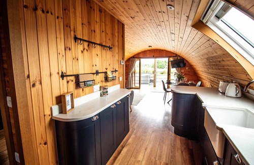 St Harmon Cottage | Bluebell - Glamping Pod with Hot Tub Sleeping 4, Pet friendly