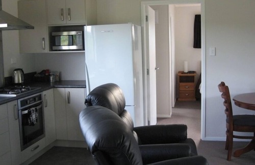 Longlands Cottage | Bluebell Lodge - Two Bedroom/Two Ensuite Cottage
